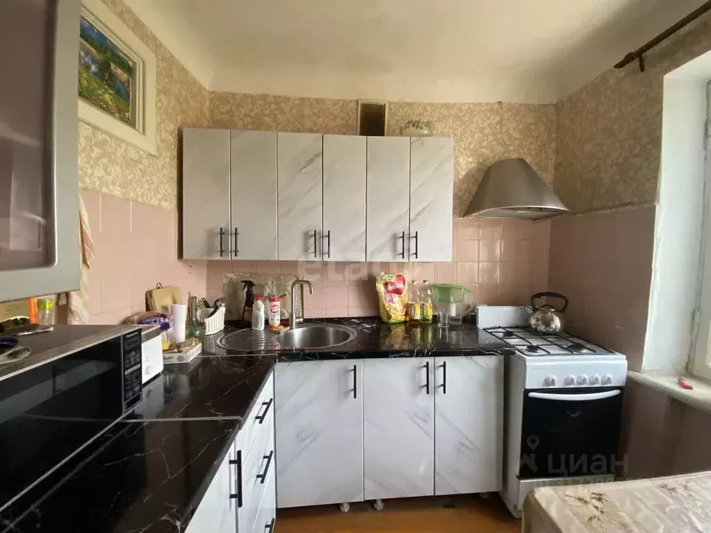 2-к кв. Воронежская область, Воронеж ул. Переверткина, 24 (47.0 м) - Фото 0