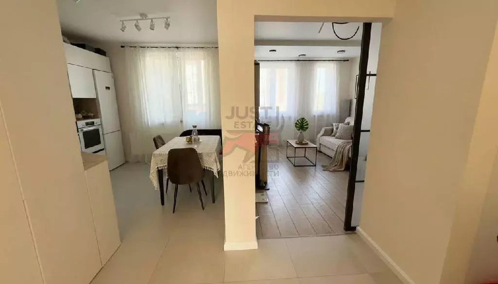 Продается 3-комнатная квартира - Фото 2