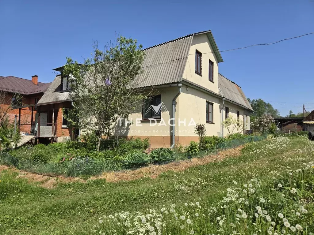 Дом в Калужская область, Жуковский район, Белоусово городское ... - Фото 0