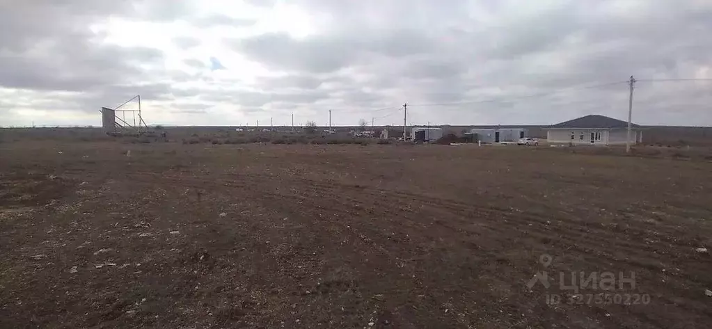 Участок в Крым, Симферопольский район, Чистенское с/пос, с. ... - Фото 1