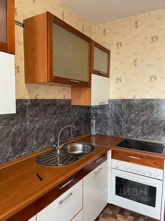 1-к кв. Красноярский край, Красноярск ул. Дмитрия Мартынова, 18 (36.0 ... - Фото 0
