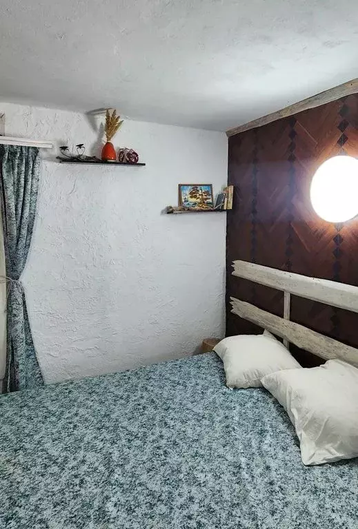 Комната Крым, Ленинский район, Глазовское с/пос, с. Осовины ул. ... - Фото 1