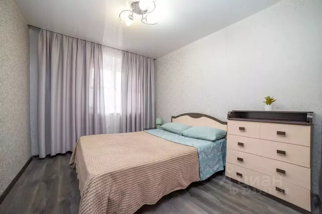 1-к кв. Свердловская область, Екатеринбург ул. Родонитовая, 10 (36.0 ... - Фото 1