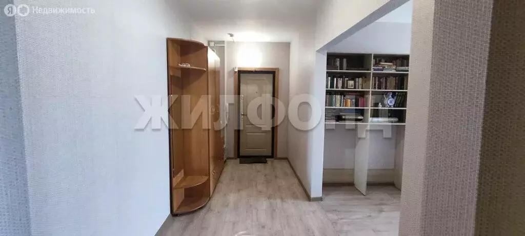 3-комнатная квартира: Новосибирск, Степная улица, 262Б (76.2 м) - Фото 0