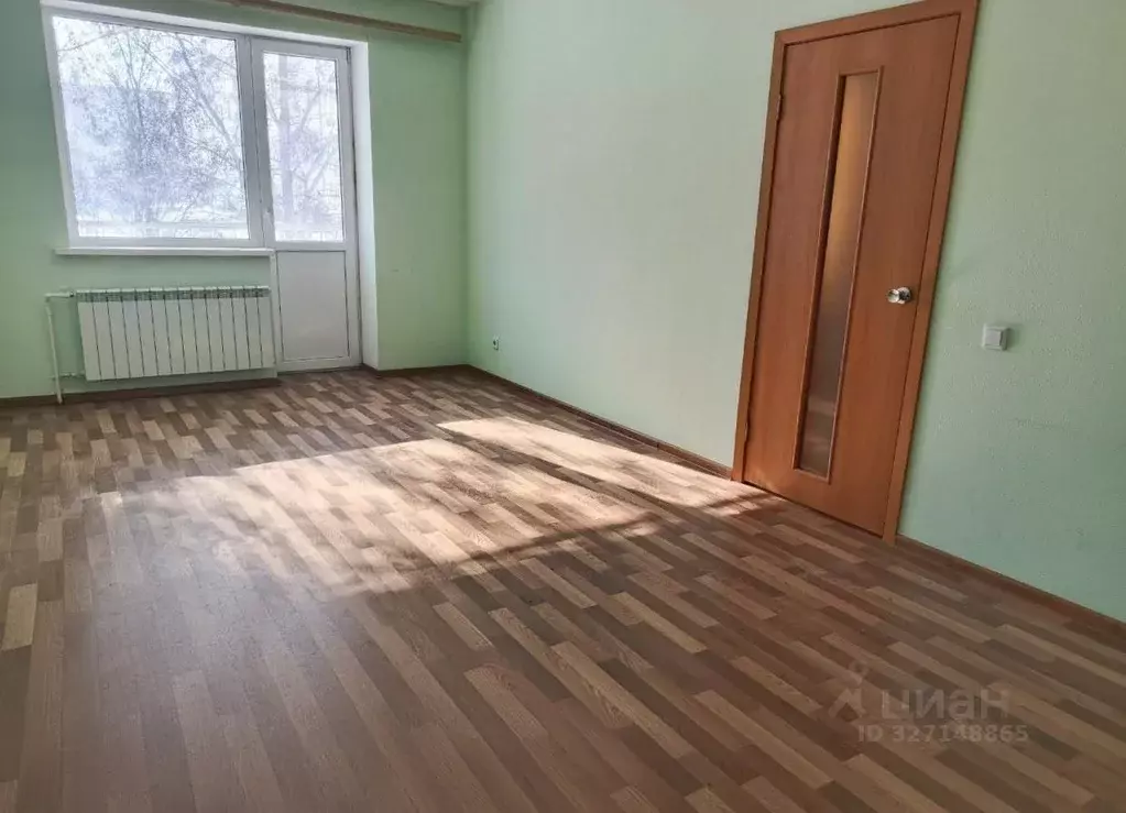 1-к кв. Волгоградская область, Волгоград ул. Солнечникова, 3 (37.5 м) - Фото 1