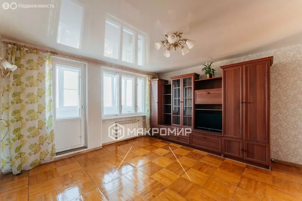 3-комнатная квартира: Санкт-Петербург, Сиреневый бульвар, 22/26 (57.8 ... - Фото 1