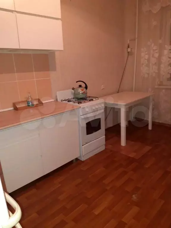 1-к. квартира, 40 м, 4/10 эт. - Фото 1