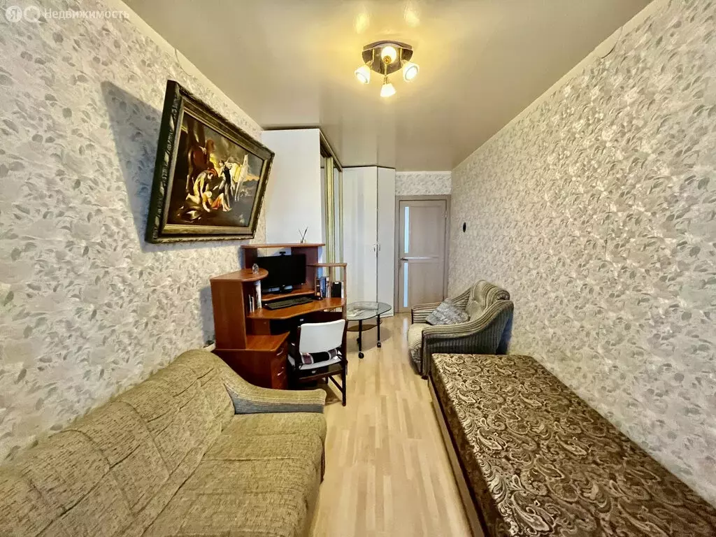 3-комнатная квартира: Тверь, Пролетарская набережная, 11 (61 м) - Фото 1