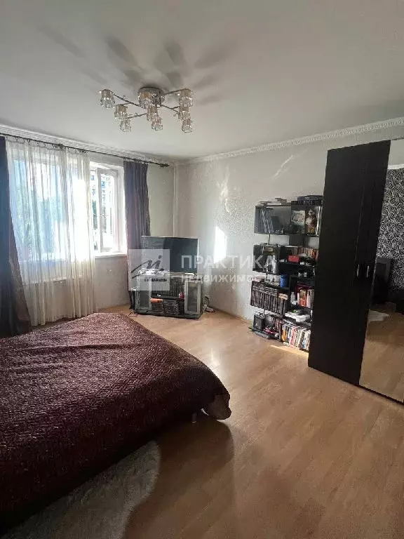 Продается 3-комнатная квартира - Фото 1