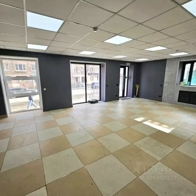 Помещение свободного назначения в Карелия, Петрозаводск ул. Максима ... - Фото 1