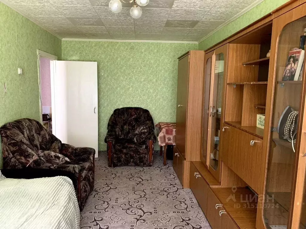 1-к кв. Калужская область, Калуга Тепличная ул., 3 (30.0 м) - Фото 0