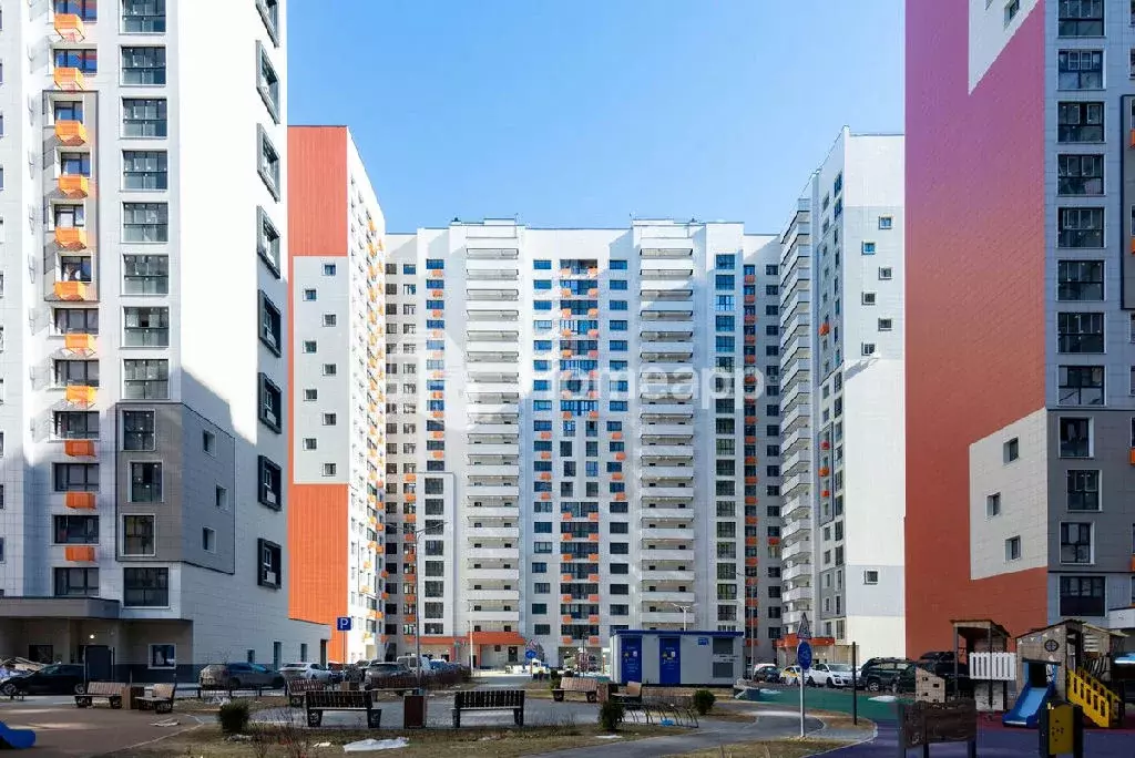Продается 1-комнатная квартира - Фото 1