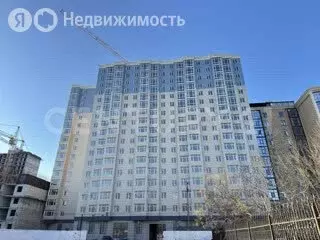 2-комнатная квартира: Махачкала, улица Времена Года, 5 (71 м) - Фото 1