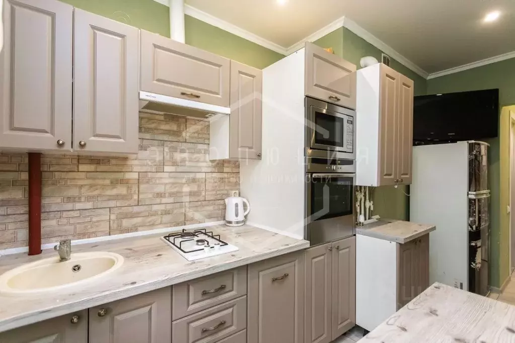 1-к кв. Калининградская область, Калининград Аэропортная ул., 11 (34.0 ... - Фото 1