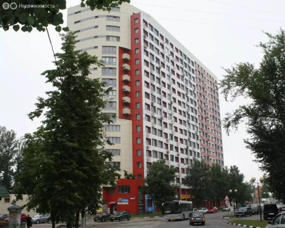 1-комнатная квартира: Дзержинский, улица Ленина, 2А (54 м) - Фото 1