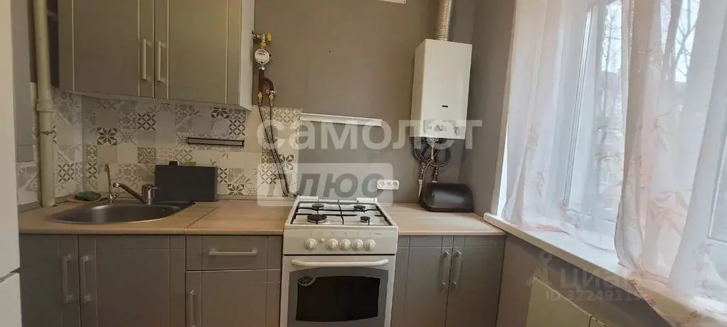 3-к кв. Калужская область, Калуга Николо-Козинская ул., 65 (58.7 м) - Фото 2