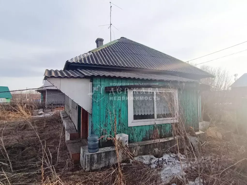 Дом в Кемеровская область, Ленинск-Кузнецкий Калужская ул. (34 м) - Фото 1