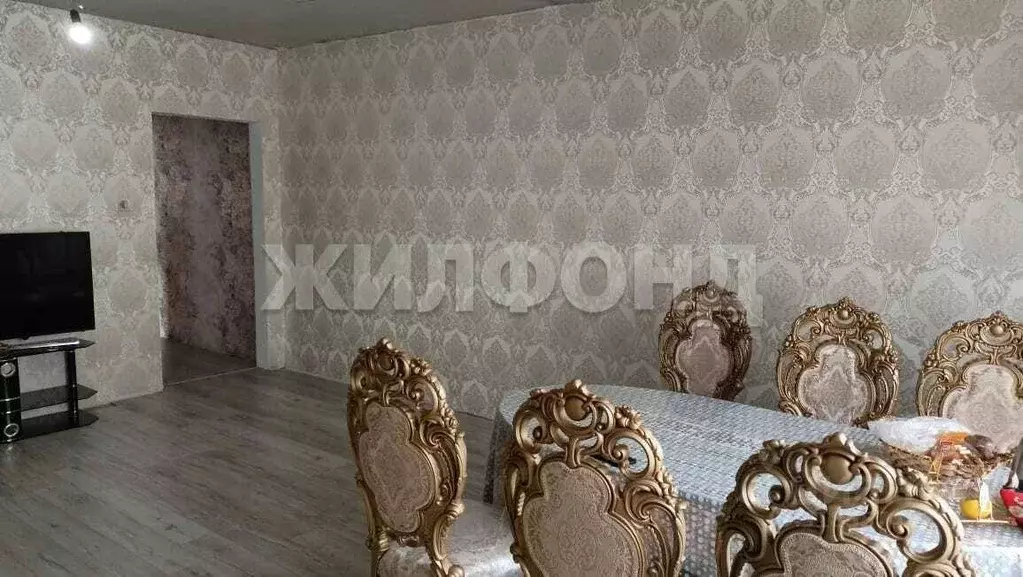 3-к кв. Новосибирская область, Новосибирск ул. Виктора Шевелева, 24 ... - Фото 0