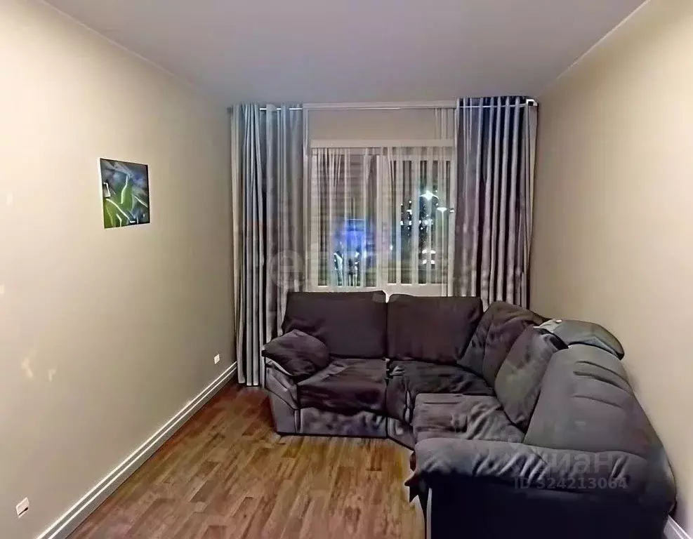 2-к кв. Белгородская область, Губкин Преображенская ул., 15 (46.9 м) - Фото 1