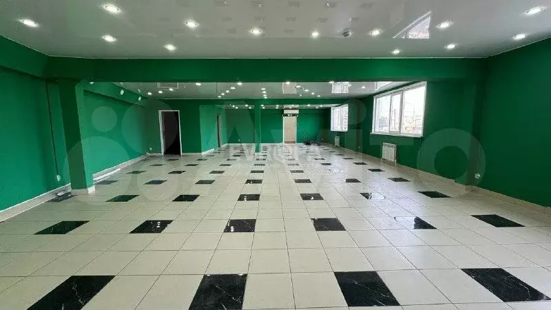Помещение Торговое Офис 370 м - Фото 1