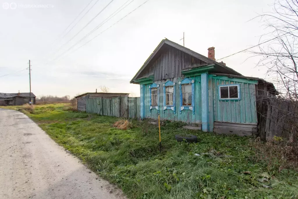 Дом в Тобольский район, Кутарбитское сельское поселение, село ... - Фото 0