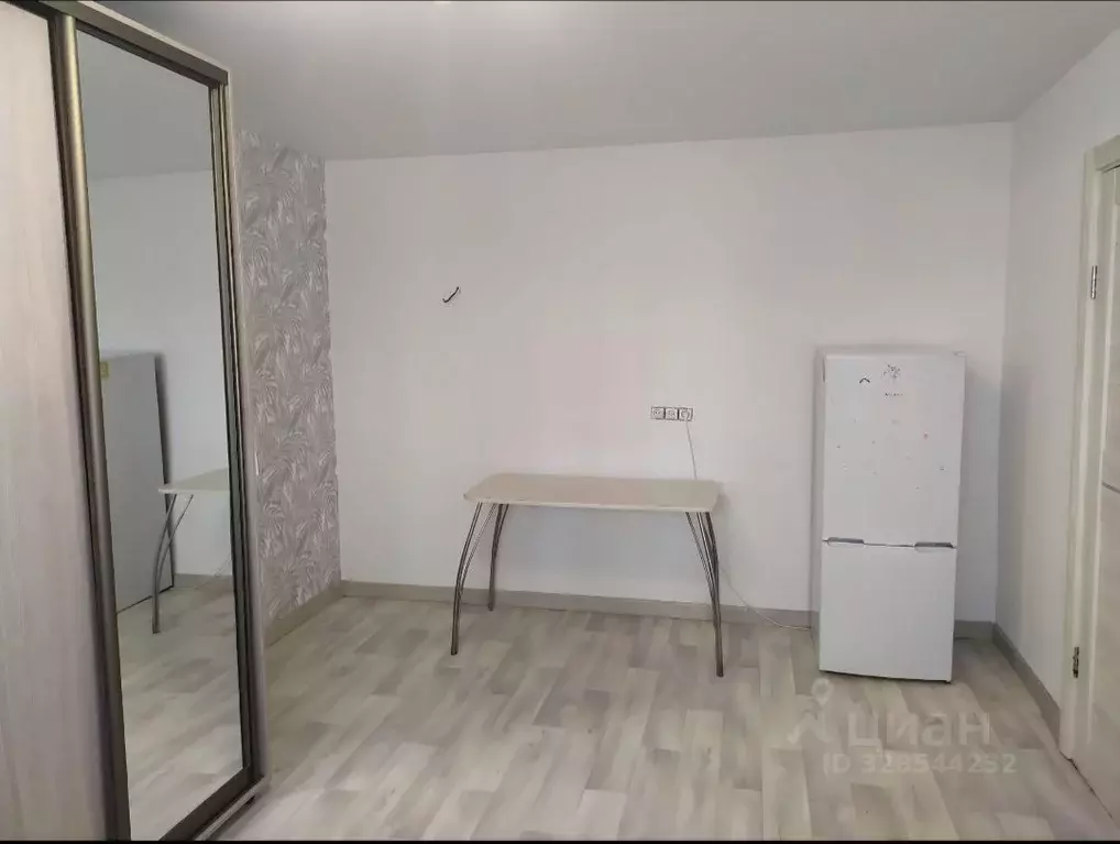 Комната Нижегородская область, Дзержинск ул. Петрищева, 6 (19.0 м) - Фото 2