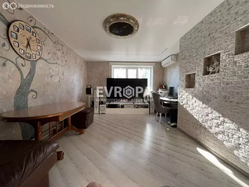 Дом в Ульяновск, улица Скринского, 7 (165 м) - Фото 1