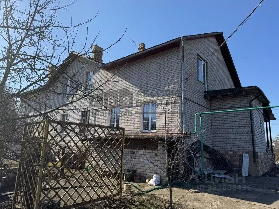 Дом в Новгородская область, Новгородский район, Борковское с/пос, д. ... - Фото 1
