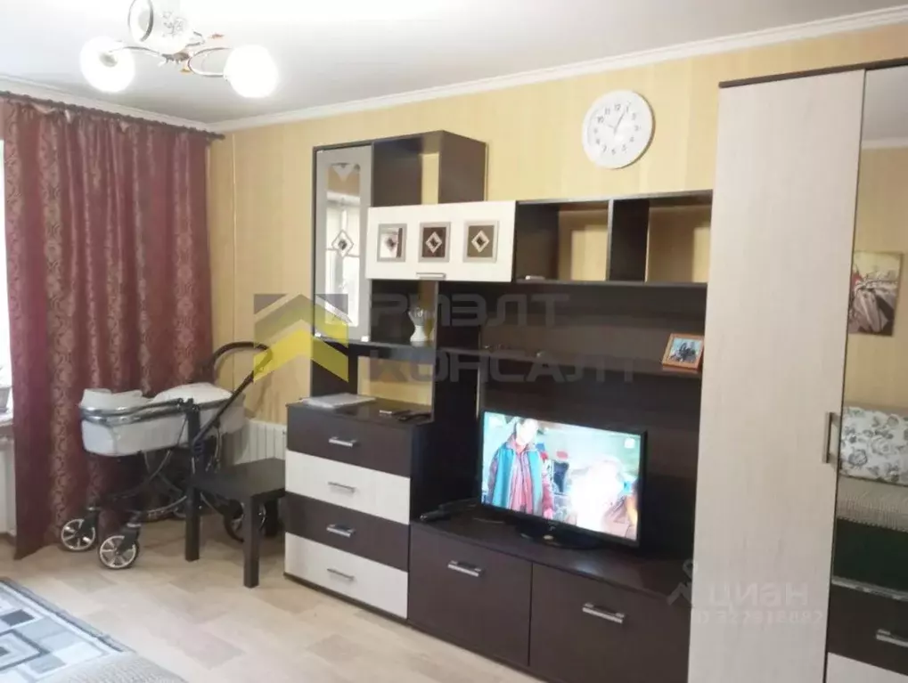 1-к кв. Омская область, Омск Заозерный мкр, ул. Глинки, 3 (31.0 м) - Фото 1