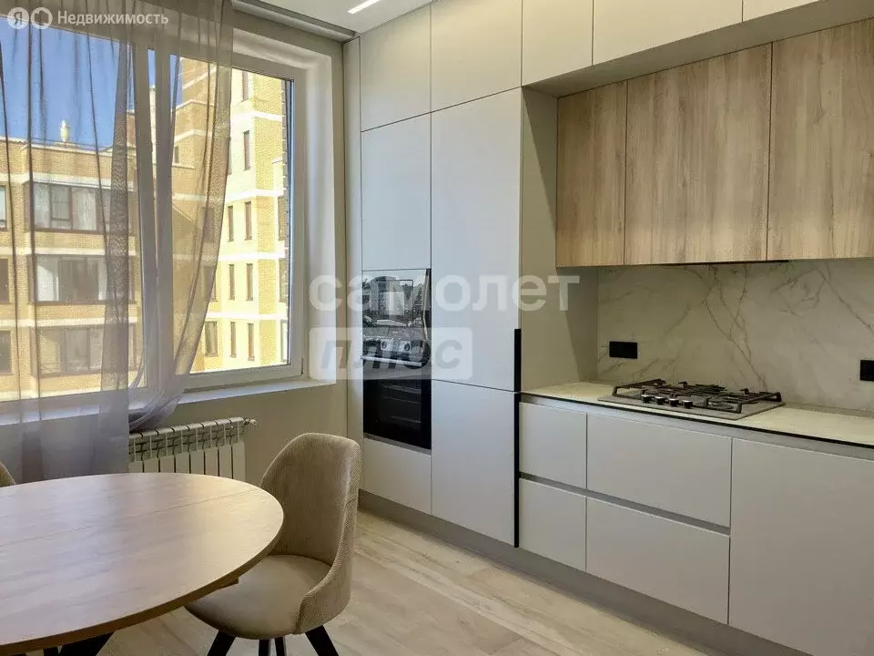 2-комнатная квартира: Смоленск, улица Дохтурова, 7 (78 м) - Фото 2