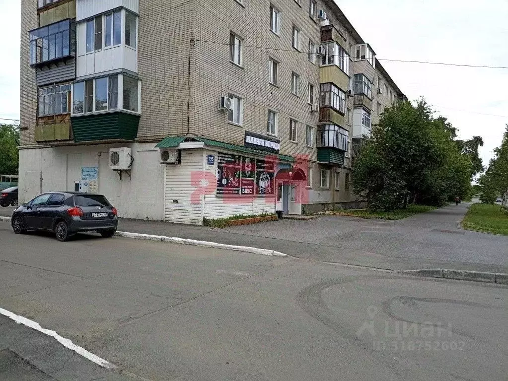 Торговая площадь в Курганская область, Курган ул. Гоголя, 195 (81 м) - Фото 1