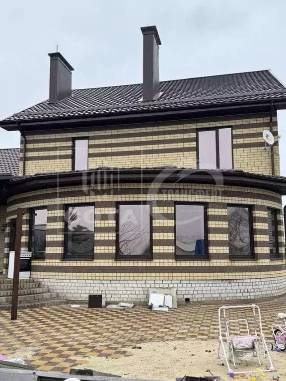 Коттедж в Воронежская область, с. Новая Усмань ул. Преображенская, 3 ... - Фото 1