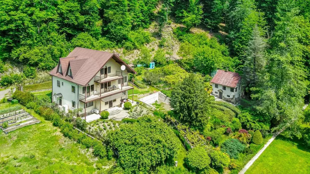 Дом 400 м на участке 40 сот. - Фото 0
