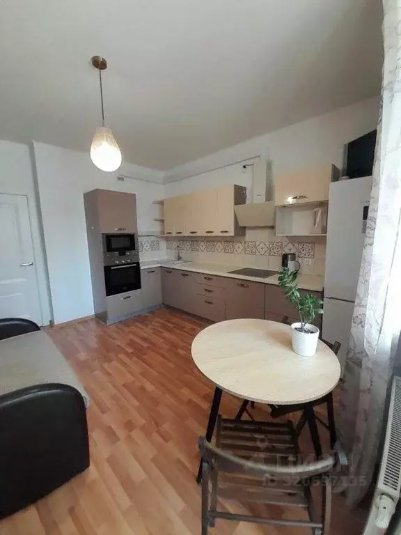 1-к кв. Свердловская область, Екатеринбург Центральный жилрайон, ... - Фото 0