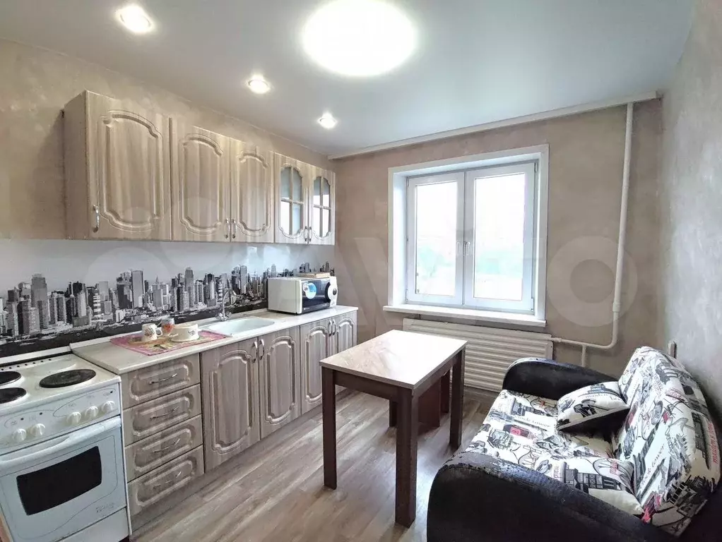 2-к. квартира, 52 м, 6/9 эт. - Фото 0