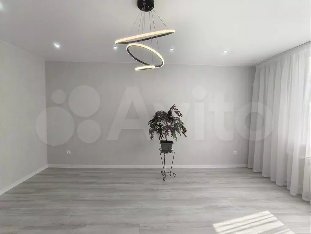1-к. квартира, 45 м, 8/10 эт. - Фото 0