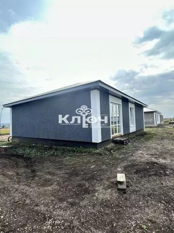 Дом в Башкортостан, Стерлитамакский район, Красноярский сельсовет, с. ... - Фото 2