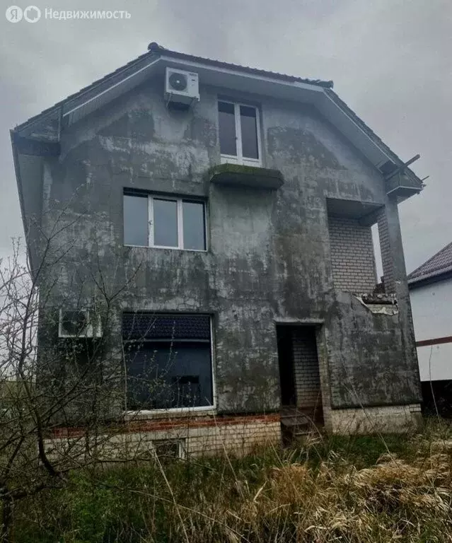 Дом в Калининград, Спортивная улица (576 м) - Фото 1