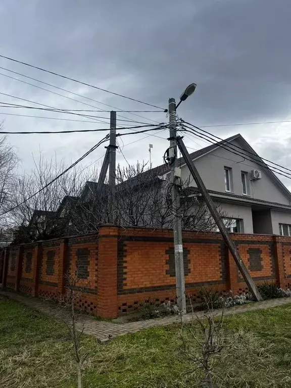 Дом в Краснодарский край, Краснодар ул. Астраханская, 34/34/3 (145 м) - Фото 2