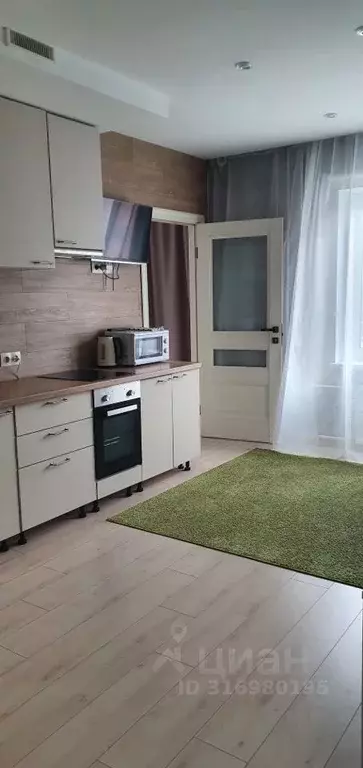 1-к кв. Ленинградская область, Гатчина Пушкинское ш., 13к3 (34.3 м) - Фото 0