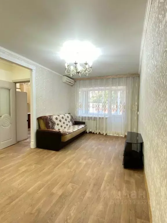 3-к кв. Саратовская область, Саратов проезд 1-й Высокий, 27 (58.6 м) - Фото 0