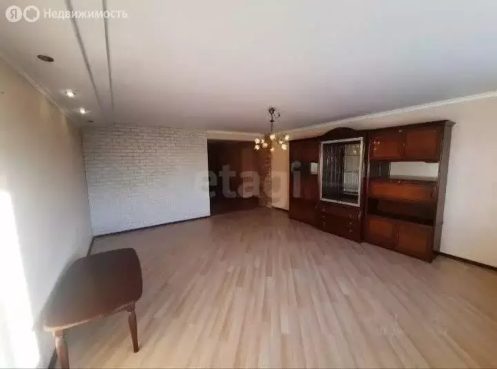 4-комнатная квартира: Стерлитамак, Деповская улица, 23А (166.8 м) - Фото 2