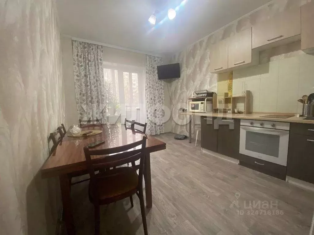 2-к кв. Хакасия, Абакан ул. Некрасова, 23б (64.5 м) - Фото 2