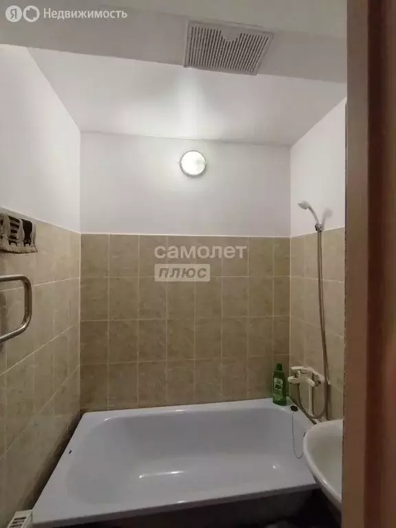 2-комнатная квартира: село Лариха, Береговая улица, 52 (51.2 м) - Фото 2