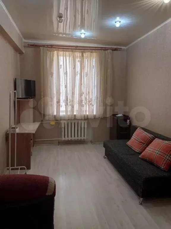 Комната 15,6 м в 2-к., 3/3 эт. - Фото 0
