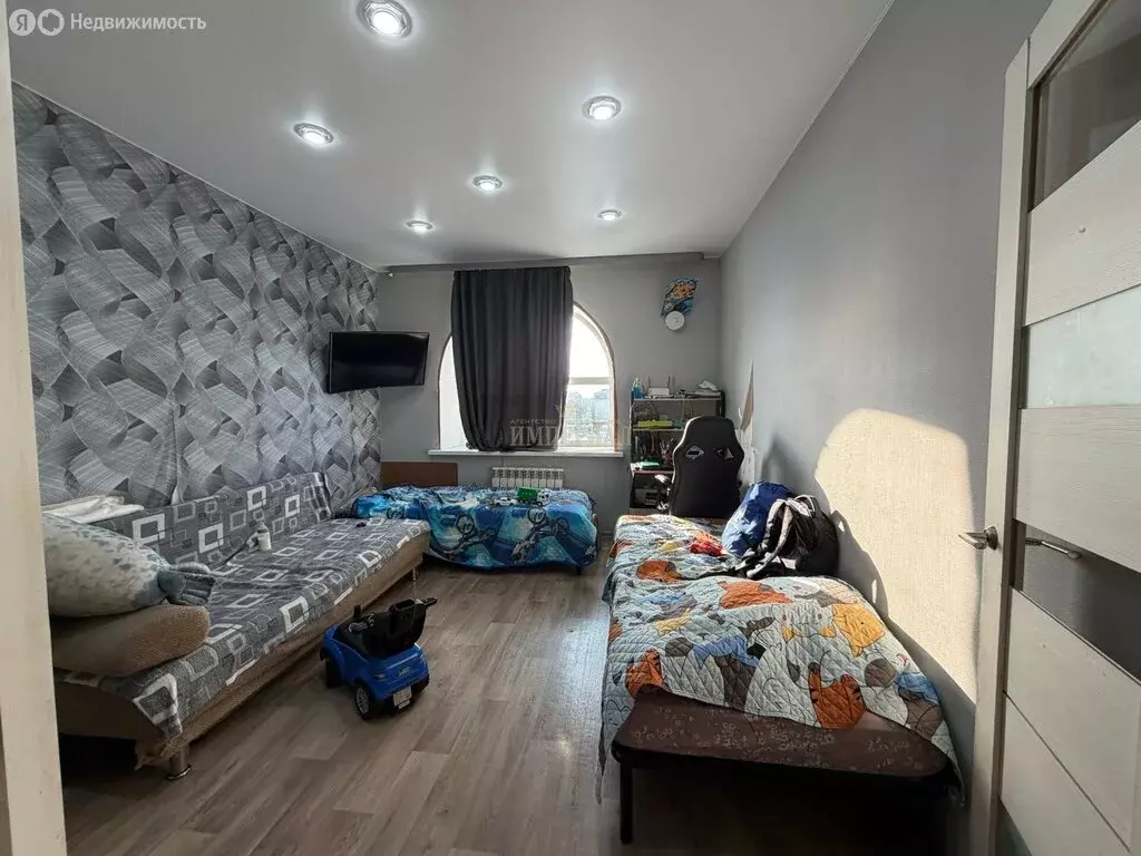 1-комнатная квартира: посёлок городского типа Медведево, Советская ... - Фото 1