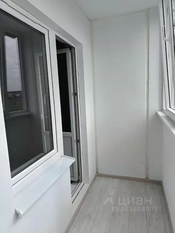 1-к кв. Краснодарский край, Крымск Надежда мкр, ул. Надежды, 11 (48.3 ... - Фото 1
