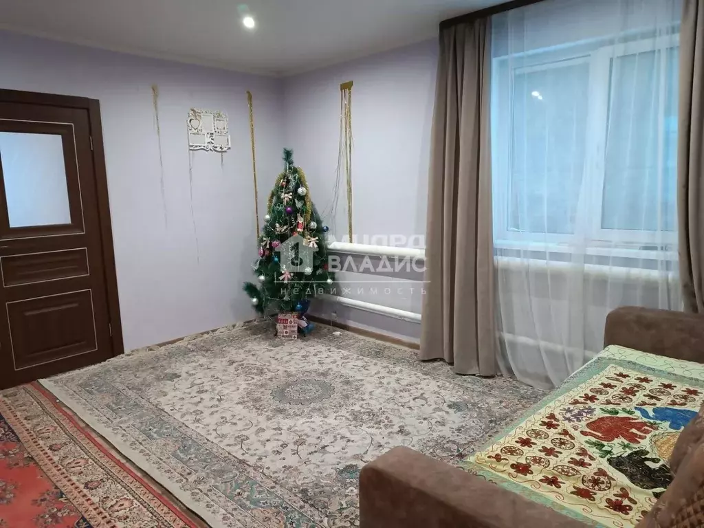 Дом в Омская область, Омск ул. 2-я Енисейская (155 м) - Фото 0