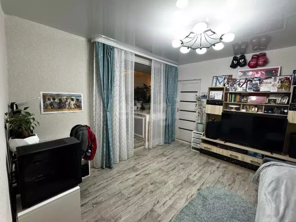 1-к кв. Ямало-Ненецкий АО, Тарко-Сале Пуровский район, Геолог мкр, 10 ... - Фото 1