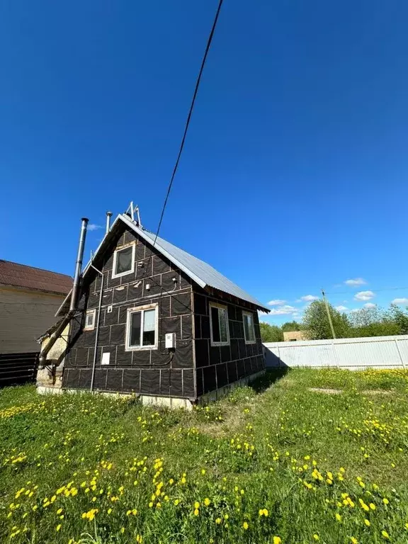 Дом в Коми, Сыктывкар городской округ, Краснозатонский пгт ул. Речная, ... - Фото 0